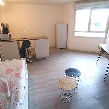 Appartement Tout Equipe 2 A 4 Couchages St Charles Marseille Exterior photo