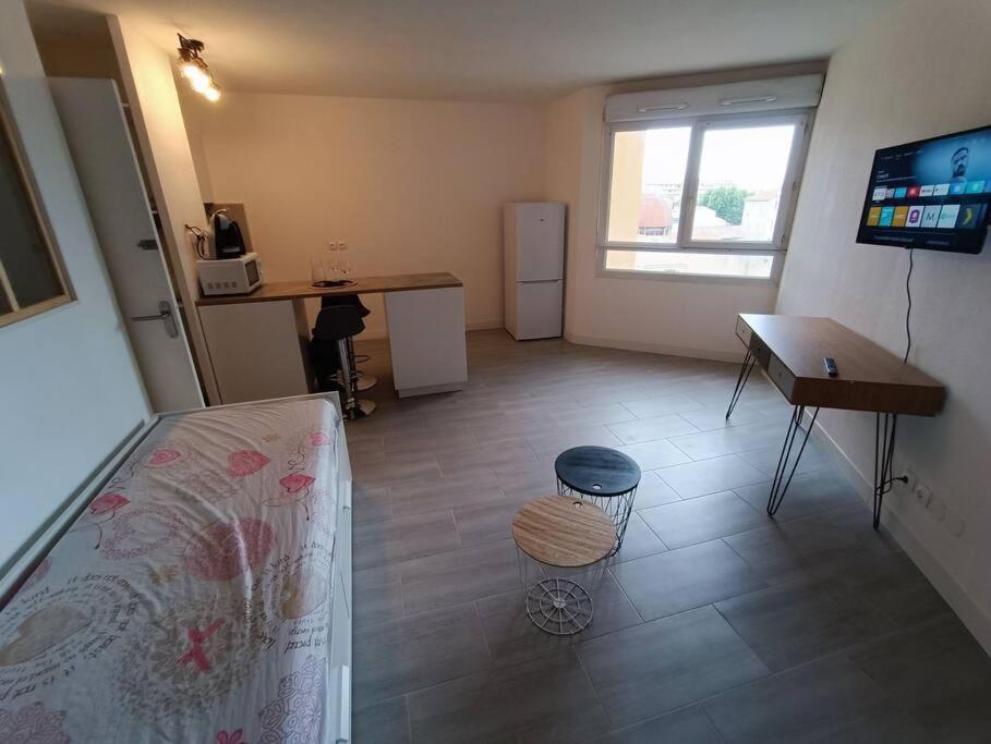 Appartement Tout Equipe 2 A 4 Couchages St Charles Marseille Exterior photo